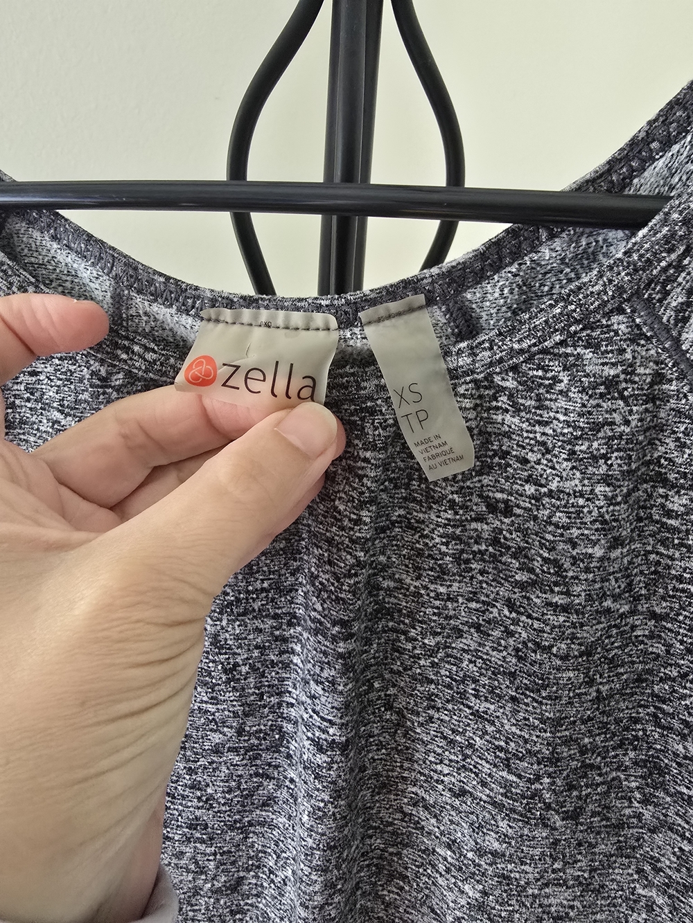 Zella Heathered Charcoal Gray Long Sleeve Pullover - Picture 6 of 6